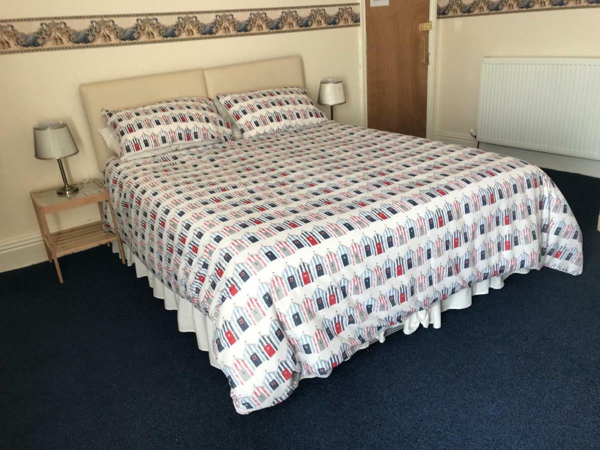 The Kathrene Holiday Flats Fleetwood Esterno foto